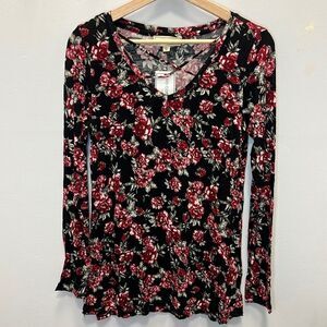 No Comment Women’s Black Red Floral Long Sleeve Blouse Size Medium
